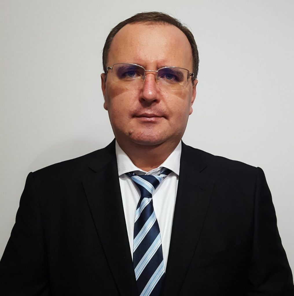 Efectele răzgândirii statului în privința reducerii TVA la 5% pentru locuințele mai mari. Client: „Am rămas cu ochii în soare!”