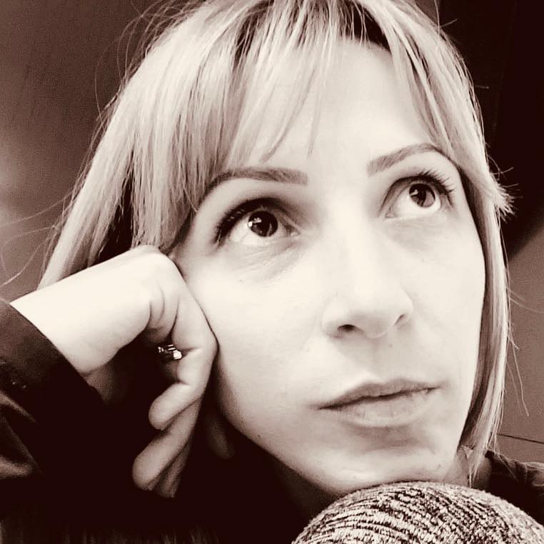 O angajată la Apele Române își acuză șeful numit politic că a sechestrat-o și i-a verificat telefonul, deoarece o bănuia că vrea să dezvăluie o deversare care poluează Someșul