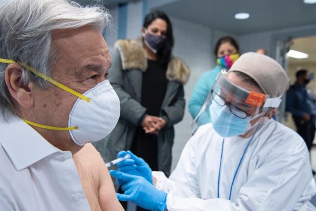Secretarul general al ONU s-a vaccinat anti-Covid