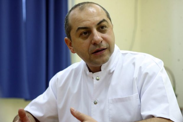 Cătălin Cîrstoiu, managerul Spitalului Universitar din Bucureşti: „La 400-500 de decese pe zi, România pierde în fiecare zi un sat”