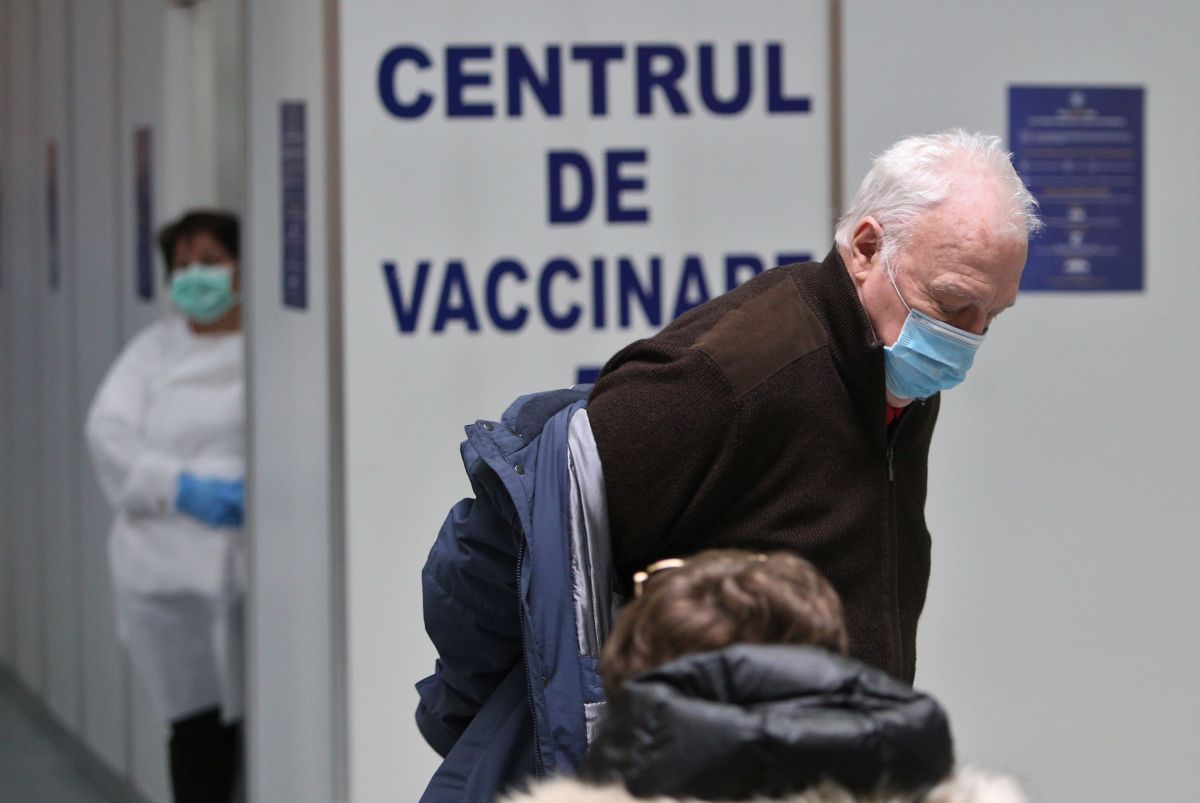 Investigația care a dezvăluit în 2021 că România avea mai multe centre de vaccinare rezervate personalului medical și din domeniile esențiale, decât cele pentru vârstnici și bolnavi cronici