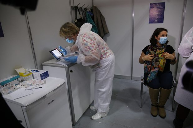 Peste 38.000 de persoane s-au vaccinat anti-COVID în România, în ultimele 24 de ore