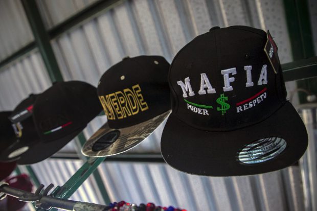 Clanuri românești, alianță cu mafia Ndrangheta și cartelul lui El Chapo, Sinaloa, pentru trafic de droguri în Europa