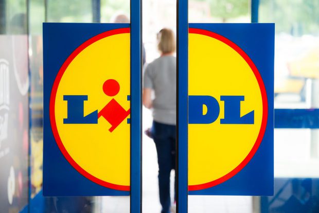 Lidl retrage de la vânzare un sortiment de napolitane contaminate cu Salmonella