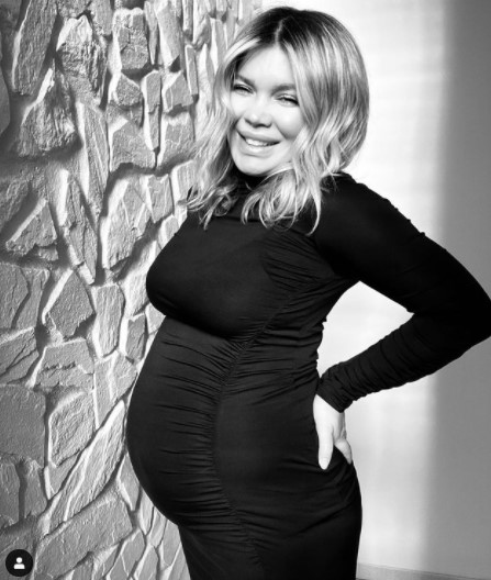 Cum arată Gina Pistol în ultimul trimestru de sarcină. „Legenda spune c-o să mai crească…burtica”