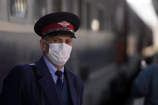 Cum arată noile uniforme ale „nașilor” de tren. Planurile de modernizare ale CFR Călători pe 2021