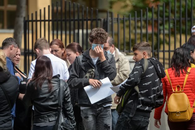 Consiliul Naţional al Elevilor atrage atenţia că peste 300 de şcoli nu au autorizaţie sanitară de funcţionare
