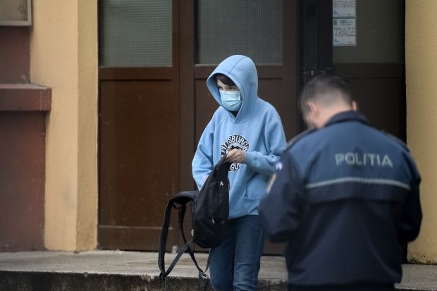 Reprezentanții elevilor cer reînceperea școlii la 11 ianuarie în zonele unde rata de incidență este mică