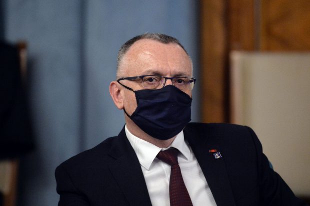 Sorin Cîmpeanu, după publicarea formularului pentru testarea elevilor: „Acesta va fi schimbat. Cineva s-a grăbit”