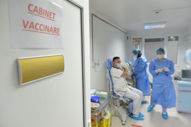 100.000 de vaccinări, la două săptămâni de la debutul campaniei. Cum arată bilanțul imunizărilor de sâmbătă