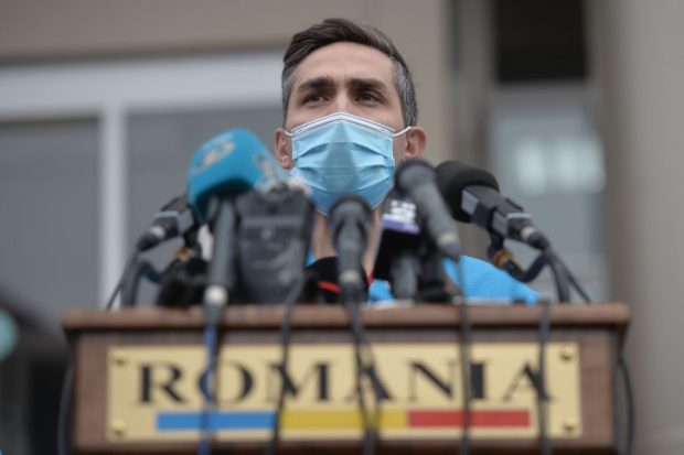 Valeriu Gheorghiță spune că județele cu rata de infectare ridicată au prioritate la vaccinurile anti-COVID