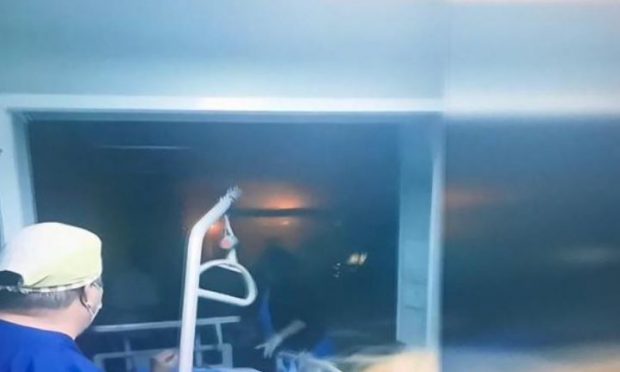 Incident la spitalul Pantelimon din București: fum într-un salon ATI. Doi pacienți, mutați în alt salon