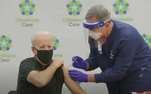 VIDEO | Joe Biden, inoculat cu a doua doză de vaccin anti-COVID