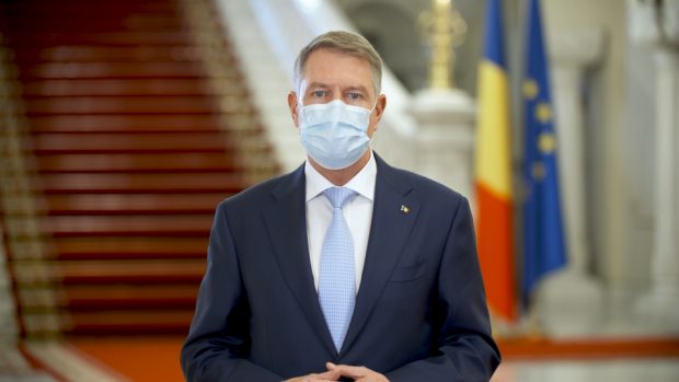 Klaus Iohannis a promulgat legea care elimină pensiile speciale ale parlamentarilor