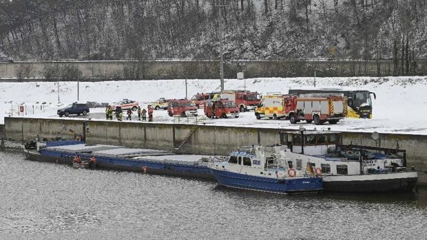 Un vapor românesc a naufragiat de două ori în trei zile, pe Dunăre, în Germania. A doua oară, căpitanul a depășit viteza recomandată