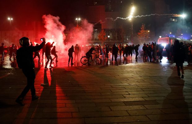 Un bărbat a fost decapitat în Franța din cauza focurilor de artificii