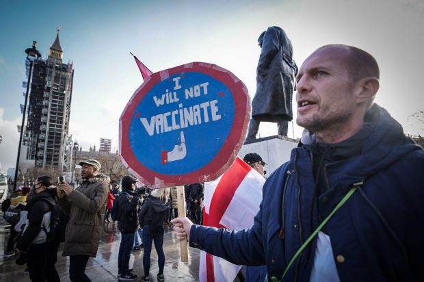 Psihiatrul Vlad Stroescu, despre mișcarea antivaccin: „«Scepticii» nu sunt, cel mai adesea, rău intenționați, ci oameni înspăimântați”