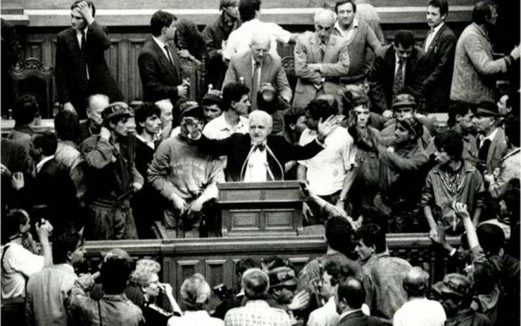 Asaltul din Washington și senzația de sfârșit al lumii. „Când nu va mai fi cărare de la vecin la vecin!”