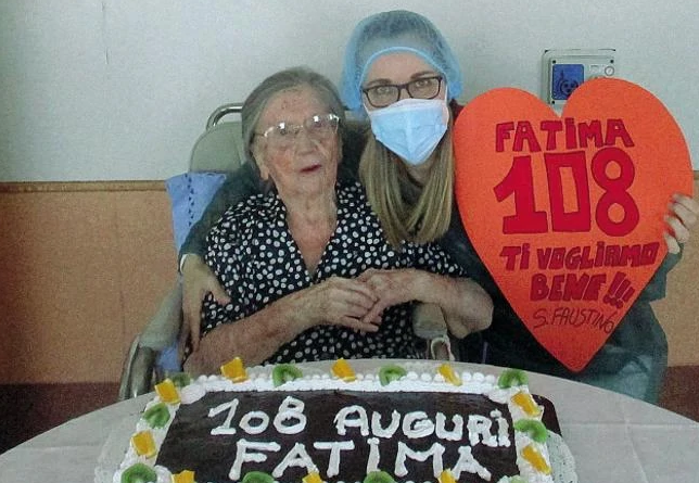 O italiancă de 108 ani, vaccinată împotriva Covid. Fatima Negrini a învins virusul în primăvara trecută