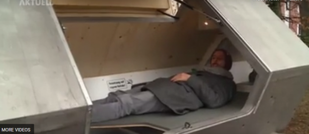 ”Capsule de dormit” pentru persoanele fără adăpost, instalate de autoritățile din orașul german Ulm