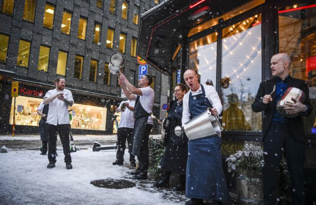 Bucureștiul devine de luni capitala cu unele dintre cele mai relaxate restricții COVID din Europa