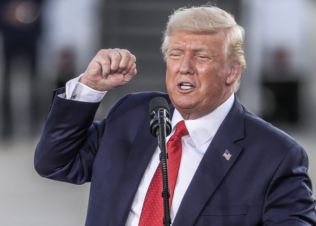 Facebook a înființat un ”tribunal” pentru moderarea conținutului. Primul mare caz judecat: suspendarea contului lui Donald Trump
