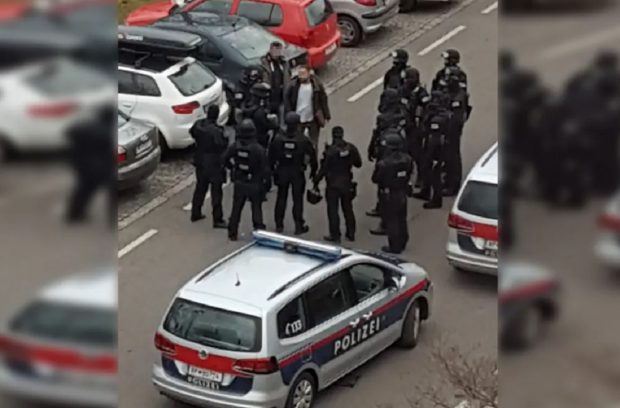 Un român a fost capturat de zeci de agenți din trupele speciale, la Viena, unde se ascundea din 2019