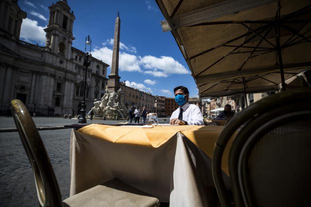 Italia relaxează restricțiile. Aproape toată țara, în zona galbenă. Ce reguli trebuie respectate