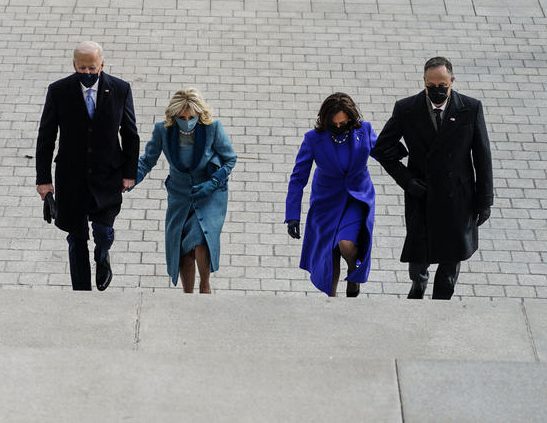 Kamala Harris a ales creaţii ale unor designeri americani la ceremonia de învestitură