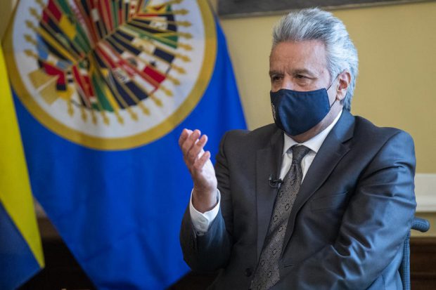 Emoții pentru Lenin Moreno, președintele Ecudorului. Avionul în care se afla a avut probleme tehnice și a aterizat de urgență