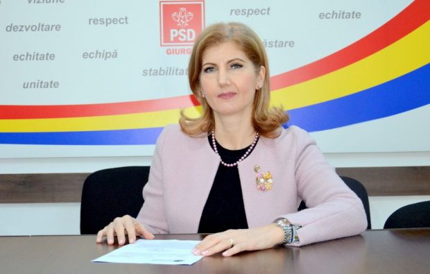 VIDEO | Chef cu manele organizat de deputata PSD Elena Dinu pentru majoratul fiului ei. Polițiștii au dat amenzi de peste 40.000 de lei