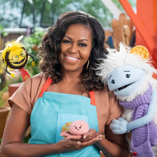 Michelle Obama va juca într-un serial culinar pentru copii, pe Netflix