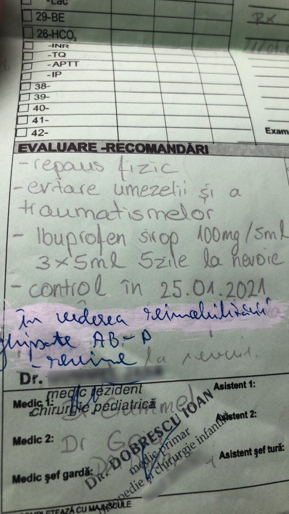 Medic condamnat după 14 mărturii de mită, acuzat de un tată: „I-a pus mâna strâmb fetiței mele de 3 ani și nici n-a vrut să stea de vorbă cu noi”