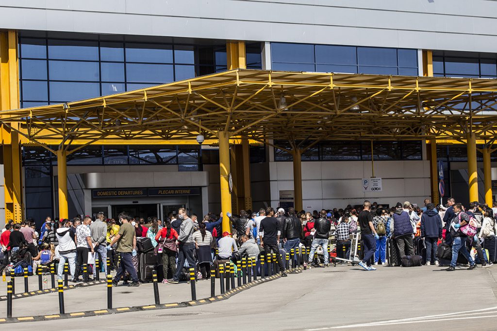 Diaspora și drama rupturii de familii. Copiii care ajung să plângă atunci când aud cuvântul „bani”