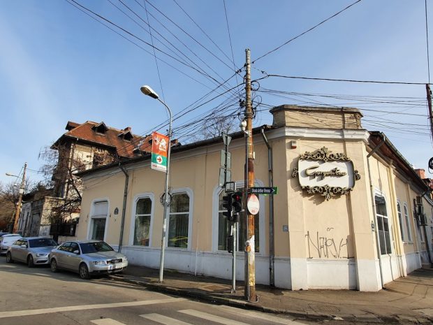 Administrația Firea a autorizat în ultimele zile de mandat demolarea a trei case dintr-o zonă protejată și construirea unui bloc