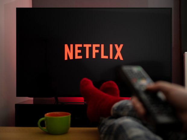 Filme Netflix februarie 2021 – ce filme și seriale noi poți urmări toată luna