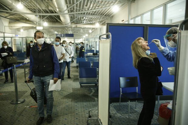 Idei pentru România: cum au folosit grecii Inteligența Artificială și au deschis granițele pentru 80.000 de turiști pe zi, în siguranță