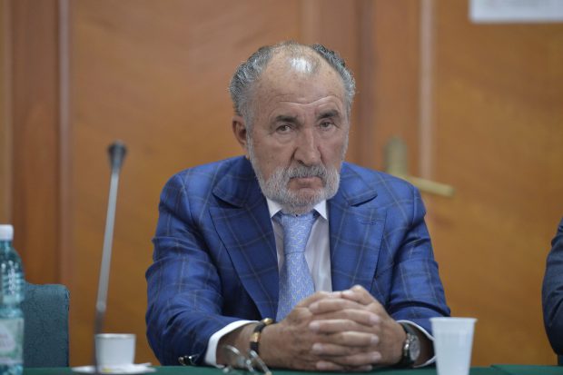 Reacţia lui Ţiriac junior, după ce soţul Serenei Williams l-a făcut pe Ion Ţiriac „clovn rasist şi sexist”: „Numele Ţiriac are o tradiţie de 70 de ani în lumea sportului”