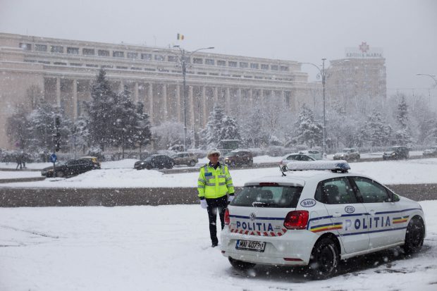 Vine ninsoarea în toată țară. În București, temperaturile scad și cu 18 grade