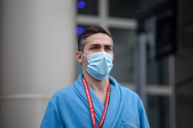 Valeriu Gheorghiță s-a fotografiat alături de Dr. Alban: „Doi doctori, fiecare cu specialitatea lui”