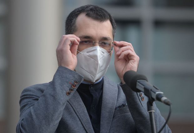Vlad Voiculescu: „S-au cheltuit 20 de milioane de euro pe studii de fezabilitate pentru spitale regionale în anii 2000. Sunt de atunci 13-14 ani și nu au nici măcar o fundație”