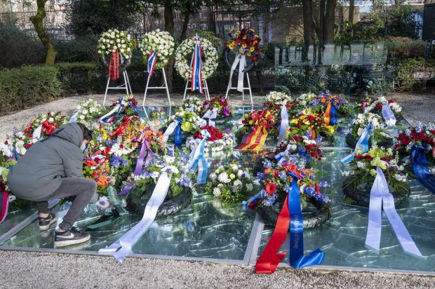 Secretară într-un lagăr nazist acuzată de complicitate la 10.000 de crime în Germania