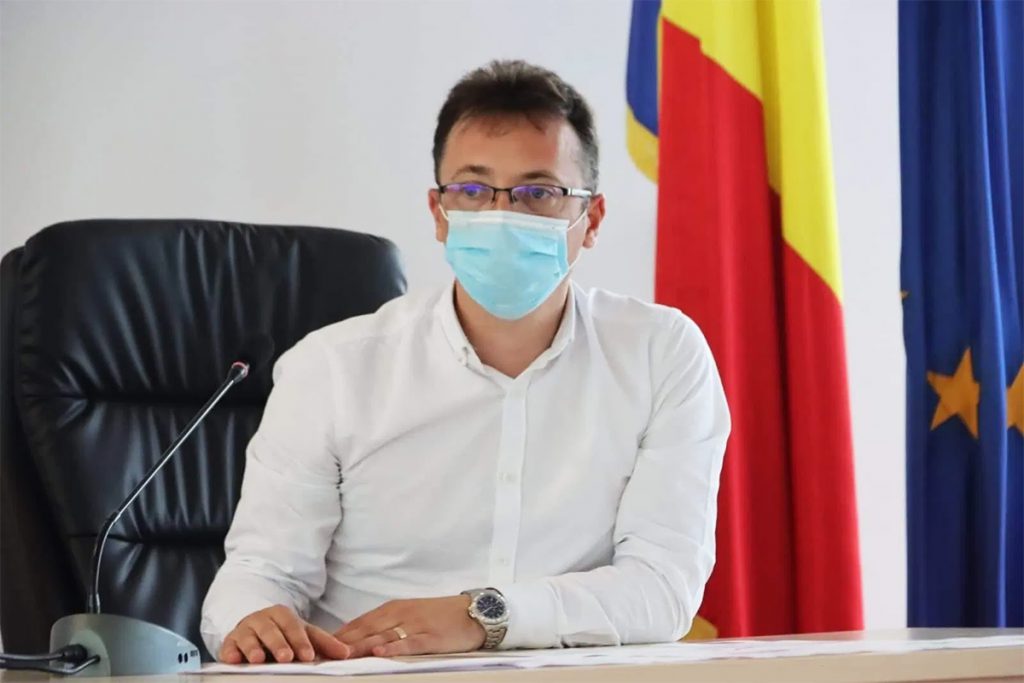 Triajul în vămile din vestul țării, după adoptarea noilor restricții: 2 angajați DSP la 800 de persoane. Cum vrea șeful DSP Arad să rezolve situația