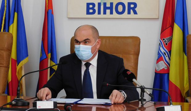 Azi în Oradea, mâine-n toată țara. Cum prinde aripi ofensiva împotriva asistaților social și a instituțiilor de cultură, pe modelul Bolojan