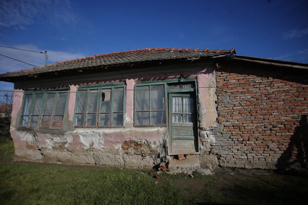 REPORTAJ. Cum și-a pierdut o femeie singurul venit lunar, de 142 de lei, după campania Ralucăi Turcan de verificare a ajutoarelor sociale. „Să nu avem probleme la controale”
