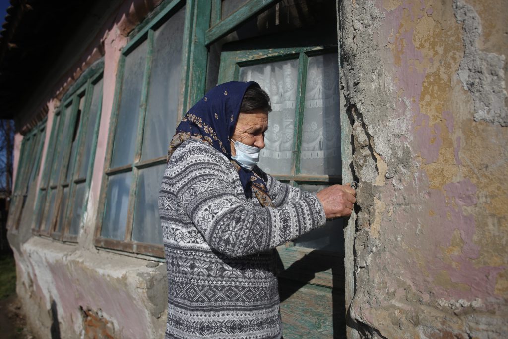 REPORTAJ. Cum și-a pierdut o femeie singurul venit lunar, de 142 de lei, după campania Ralucăi Turcan de verificare a ajutoarelor sociale. „Să nu avem probleme la controale”