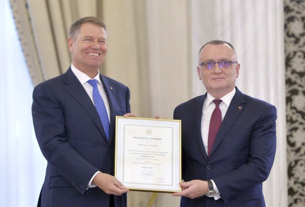 Preşedintele Klaus Iohannis, ședință cu ministrul Educaţiei la Palatul Cotroceni