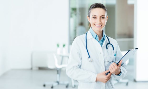 Patru lucruri de luat în considerare dacă lucrezi în domeniul medical (PUBLICITATE)