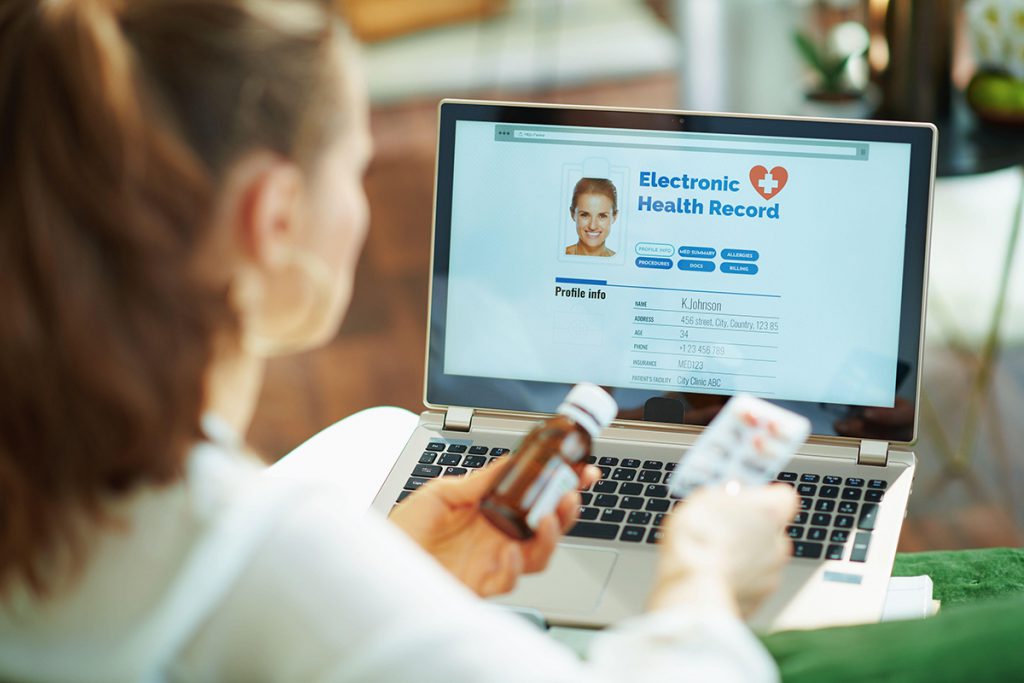 Platformele online educaționale și de sănătate, boom de miliarde de dolari în pandemie