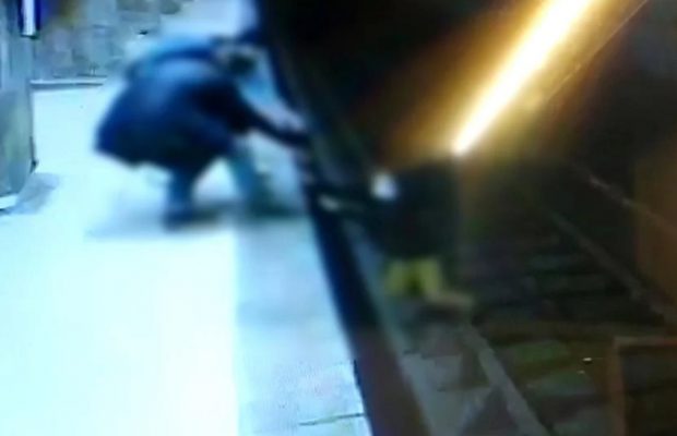 Mărturia lui Răzvan Lupu, fiul fostului fotbalist Dănuţ Lupu, unul din salvatorii fetei care s-a aruncat pe şinele metroului: „Am tras-o cât am putut de tare”